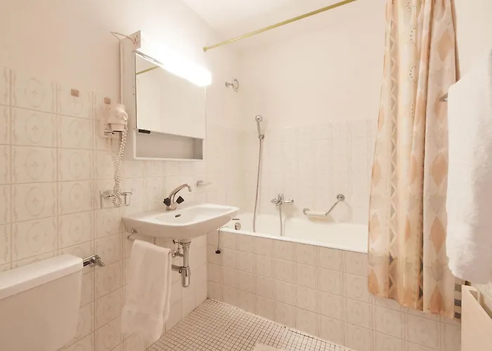 Dixence 109 By Interhome Appartement